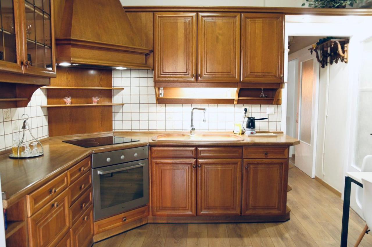 Nikis Apartment Larissa Luaran gambar