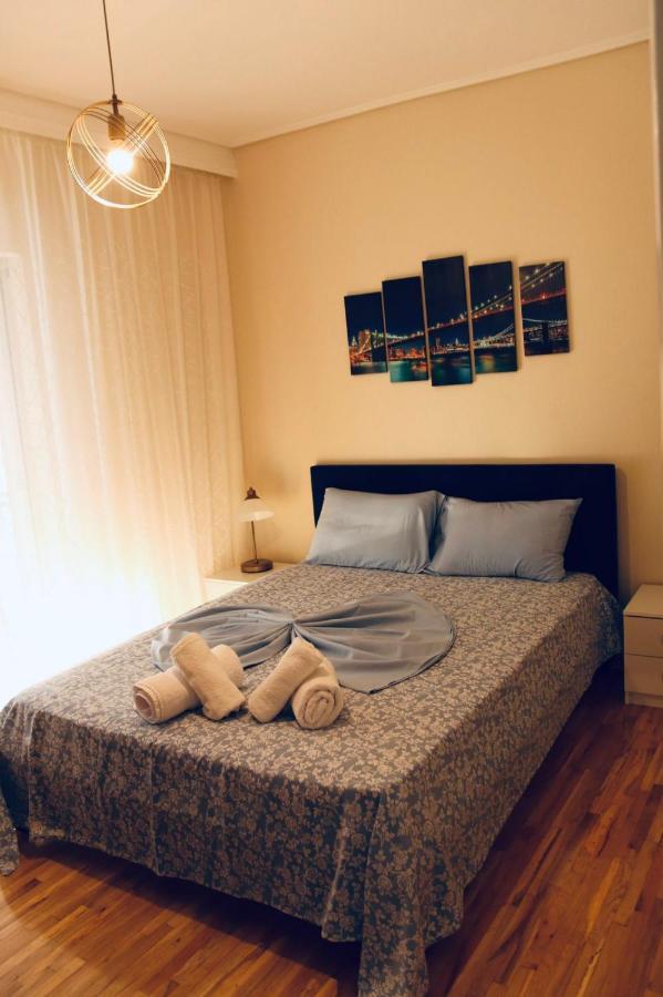 Nikis Apartment Larissa Luaran gambar